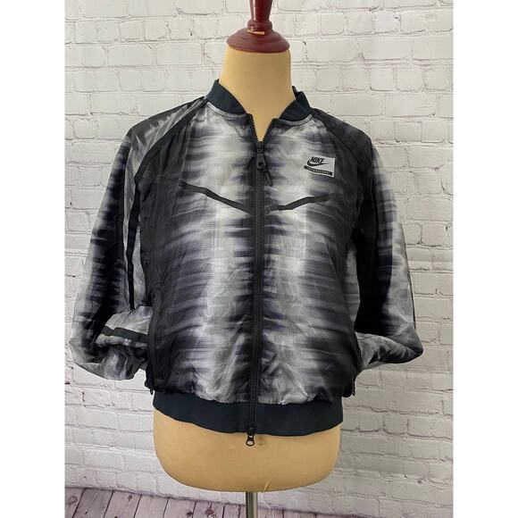 Nike international bomber jacket - Picture 1 of 11